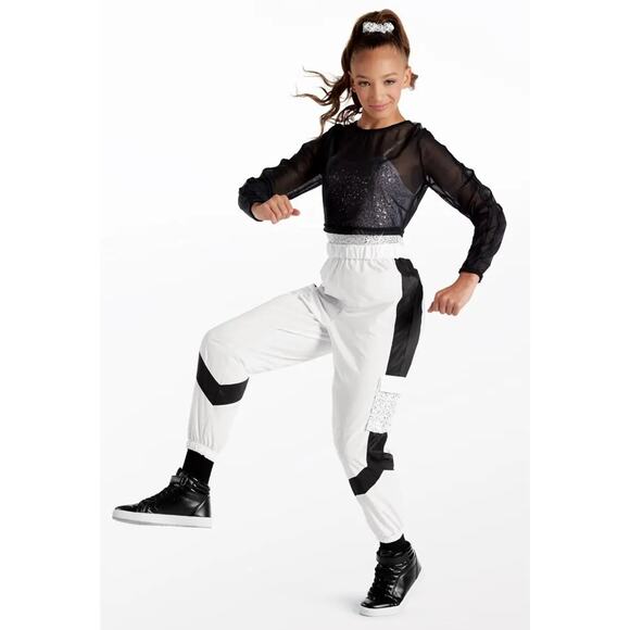 Dance Costume Small Adult White Weissman 15673 Hip Hop Tap Jazz 2 pc Sequin - Picture 1 of 3